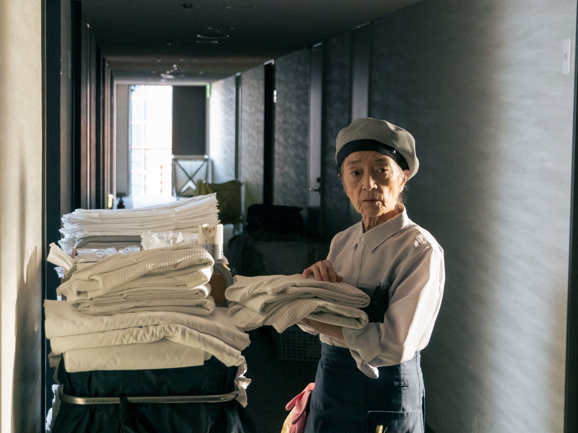 Plan 75 - En el balcón